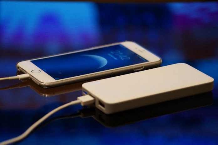 easyacc-pb10000cs EasyAcc PB10000CS 10000mAh