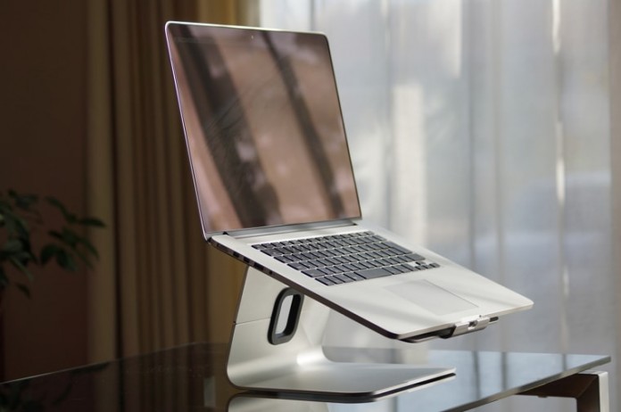 inateck-istand-st1001 Inateck iStand