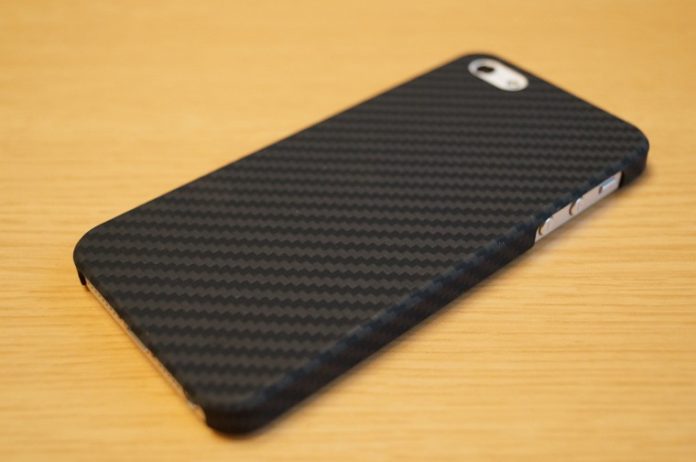 pitaka-iphone-se-5-5s-aramid-case-review 高機能アラミド製の「Pitaka iPhone SE / 5s / 5 用 ケース」レビュー