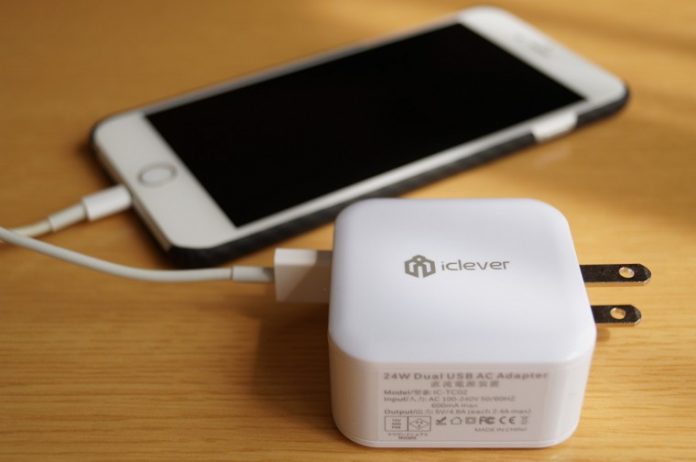 iclever-2-port-usb-quick-charger-review-ic-tc02 iClever 2ポート USB急速充電器 4.8A 24W レビュー