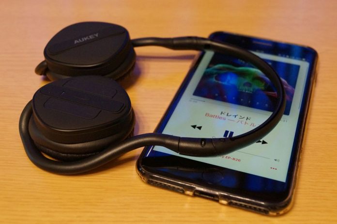 aukey-bluetooth-headphone-ep-b26-review 【レビュー】超コンパクトな密閉式ヘッドホン!「AUKEY bluetoothヘッドホン EP-B26」はソフトな装着感とコンパクトさでいい感じ!音質も良い!