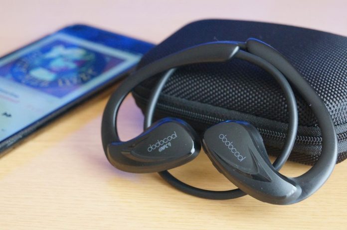dodocool-bluetooth-earphone-da104-review レビュー】厚みのあるサウンドが楽しめる!「dodocool Bluetooth イヤホン DA104」はしっかりしたホールド力が特徴的なカナル型イヤホン!