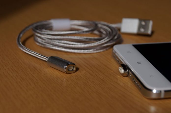 dodocool-micro-usb-magnetic-charge-sync-cable-da125-review 【レビュー】これは便利!「dodocool Micro USB マグネットケーブル 1.2m」は磁力を使って簡単にケーブルの脱着が可能!充電だけでなくデータ転送にも対応してますよ!