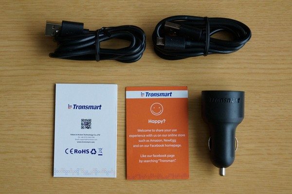 QC 2.0対応「Tronsmart USBカーチャージャー」のセット内容