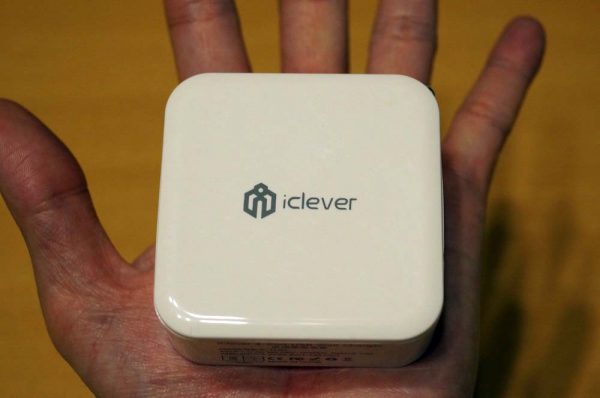 「iClever 4ポート USB充電器 8A 40W IC-TC04」レビュー！