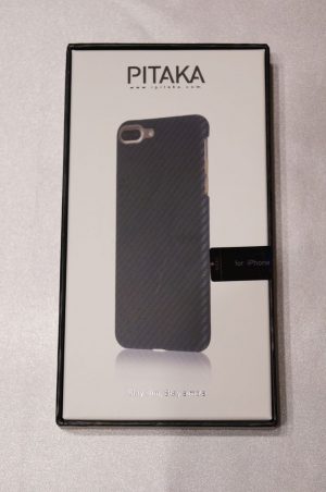 「Pitaka iPhone 7 Plus アラミド繊維製ケース」のセット内容