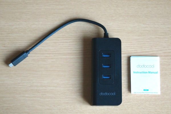 「dodocool USB-Cハブ to 4×USB3.0ポート」のセット内容
