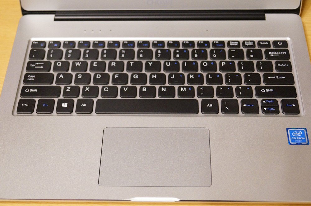 CHUWI LapBook 12.3 レビュー！2K＆6GB RAM搭載なのに3万円台の安価な 