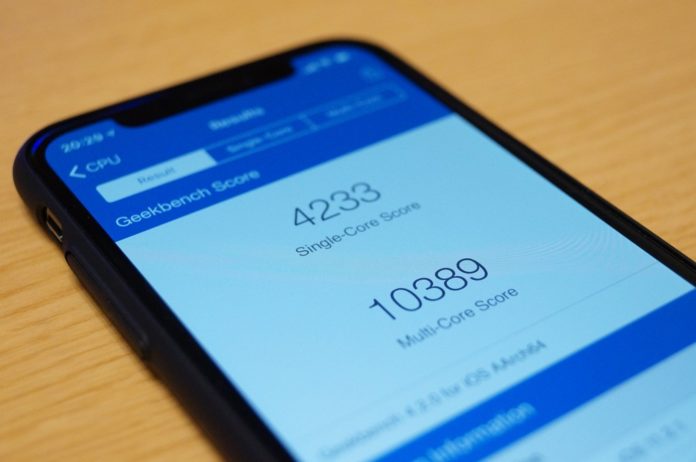 apple-was-intentionally-going-to-slow-down-iphone-battery-degraded バッテリー劣化したiPhoneの速度低下を意図的に行っていたApple、消費者への謝罪としてバッテリー交換の割引を発表。