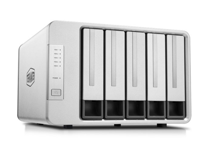 terramaster-d5-300c-raid1-hdd-5-bay-case-review 【レビュー】5ベイ搭載!「TerraMaster D5-300C」はRAID1構成も可能な高機能外付けHDDケース!