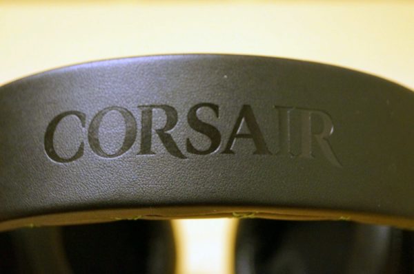 「Corsair HS50 STEREO ゲーミングヘッドセット」の外観