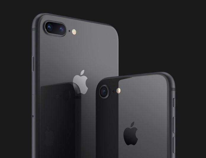 iphone-8-2017 iOS 12.3.2が配信開始。ただしiPhone 8 Plus専用でカメラアプリのバグ修正のみ。