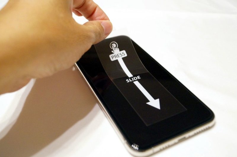 「【AlignMaster】Spigen iPhone 11 Pro Max ガラスフィルム」の貼り方解説