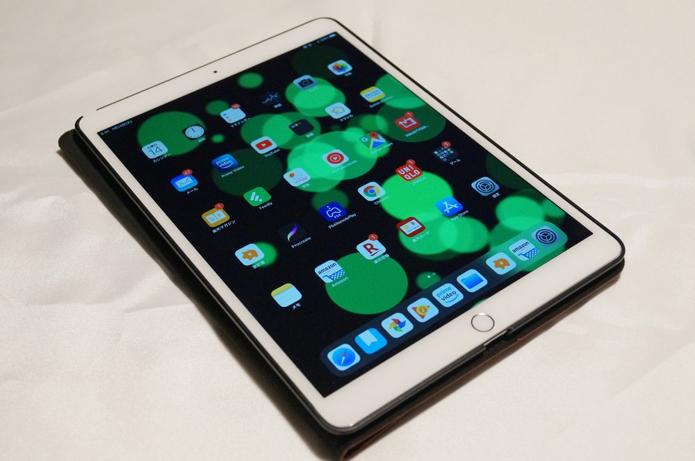 ガラケー使いの古希（70歳）を迎えた母のお祝いに「iPad Pro」を贈ったら、思った以上に使いこなしてくれたというお話。