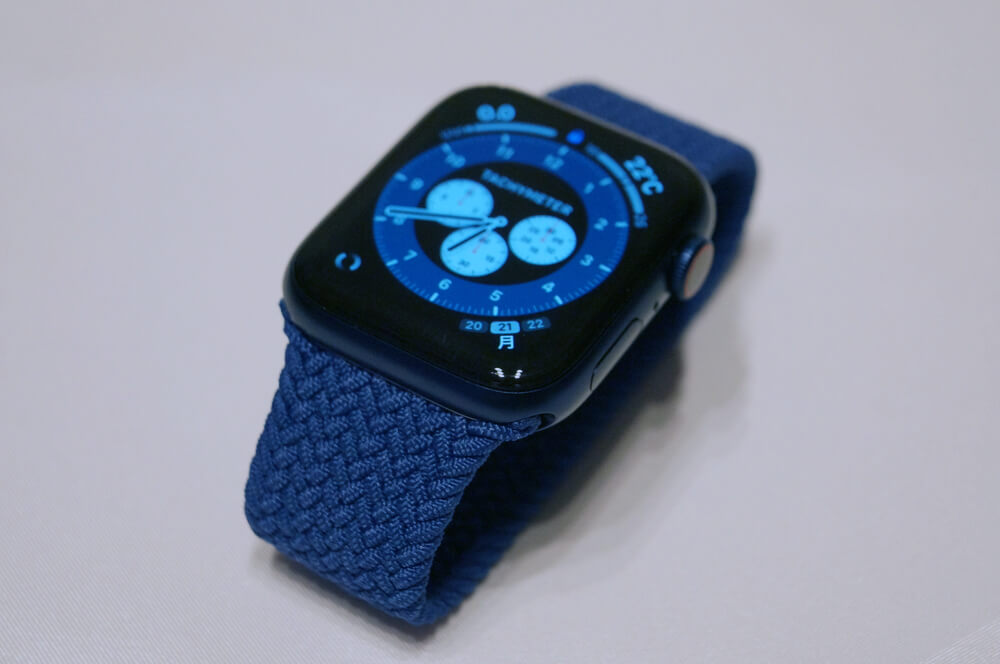 Apple Watch SE GPSモデル 44mm ブレイデッドソロループ-