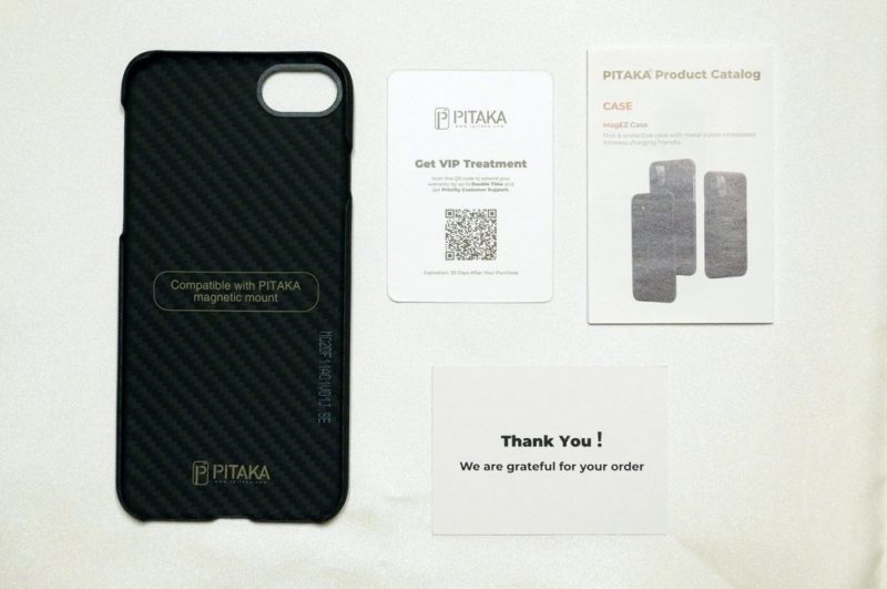 「PITAKA MagEZ Case」iPhone SE 第2世代用：セット内容