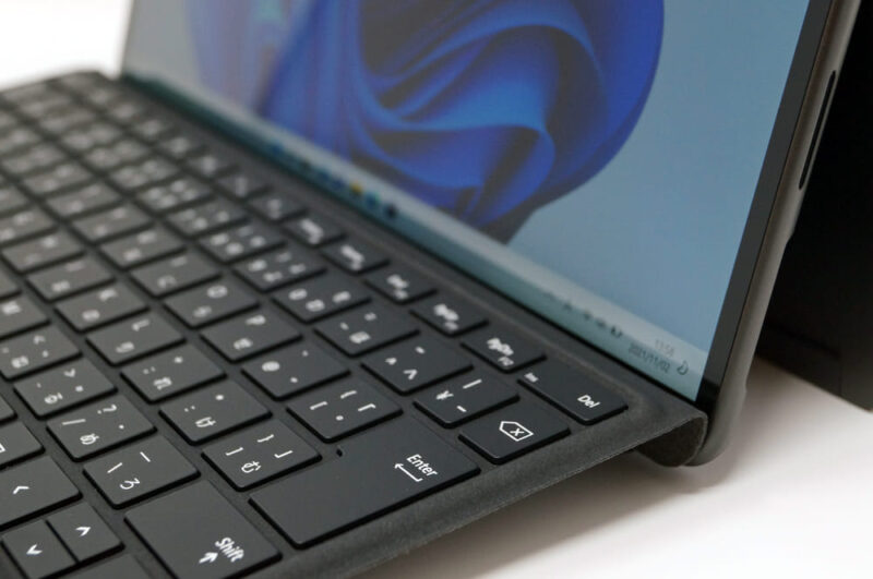 Surface Pro 8 実機レビュー：Apple製品を買った時のような感動を覚える仕上がりで満足度高め！これはいいぞ！ - enjoypclife.net