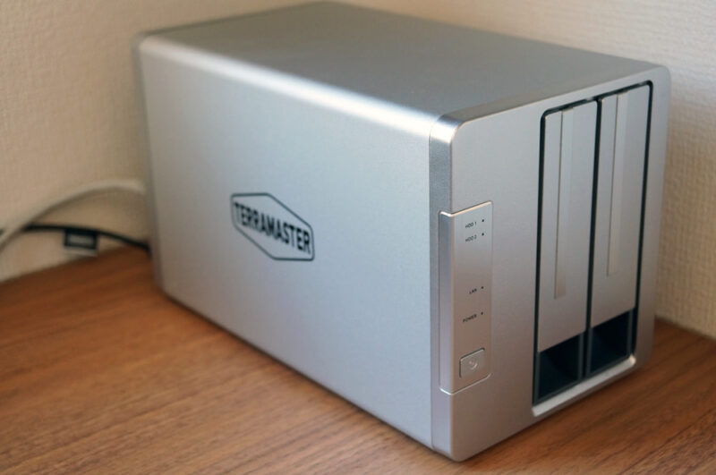 TerraMaster F2-422：初回セットアップ～HDD・SSD取り付け方法解説～