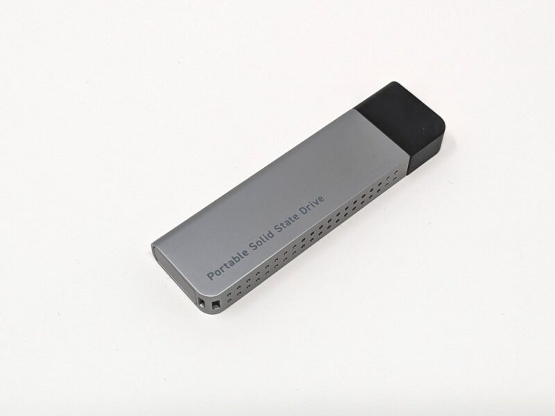 ロジテック USB-C 外付けポータブルSSDの外観レビュー